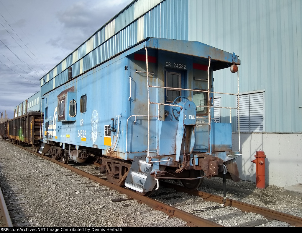 CR24532 caboose